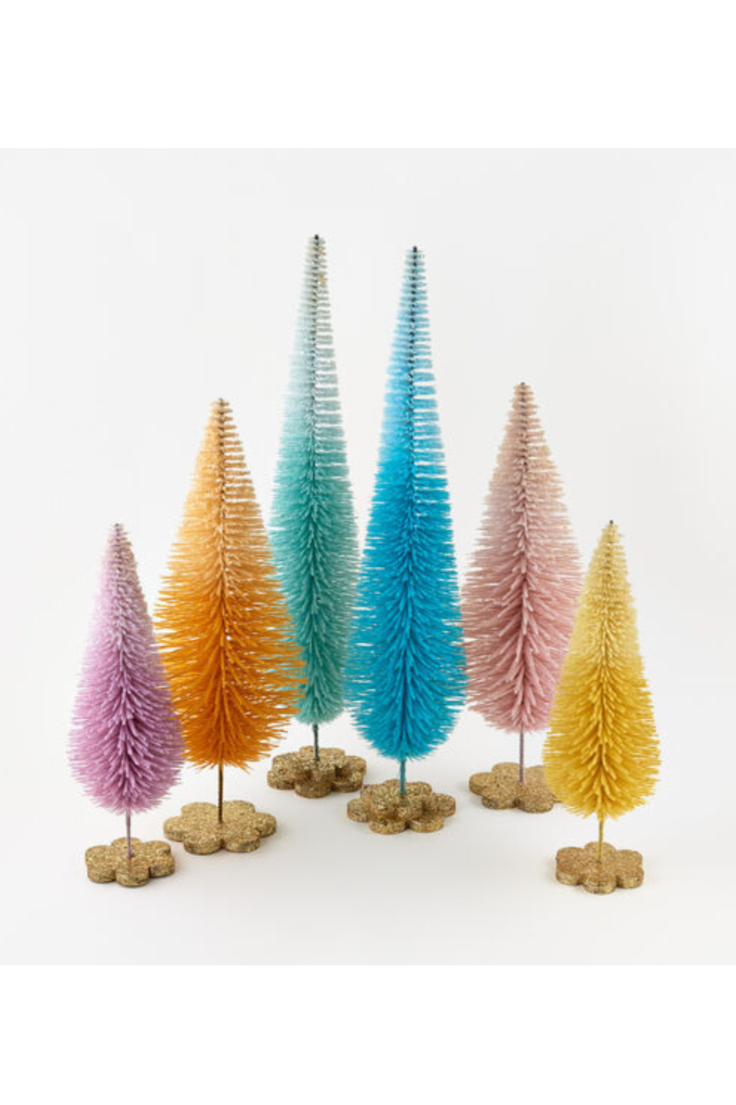 Sisal Bottle Brush Tabletop Tree Color: Pink Ombre, Size: 12 H x 5 W x 5 D