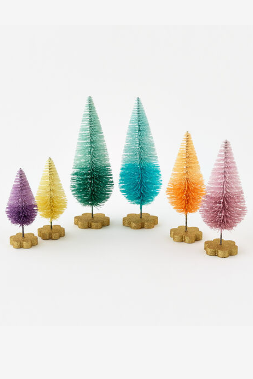 Sisal Bottle Brush Tabletop Tree Color: Pink Ombre, Size: 12 H x 5 W x 5 D